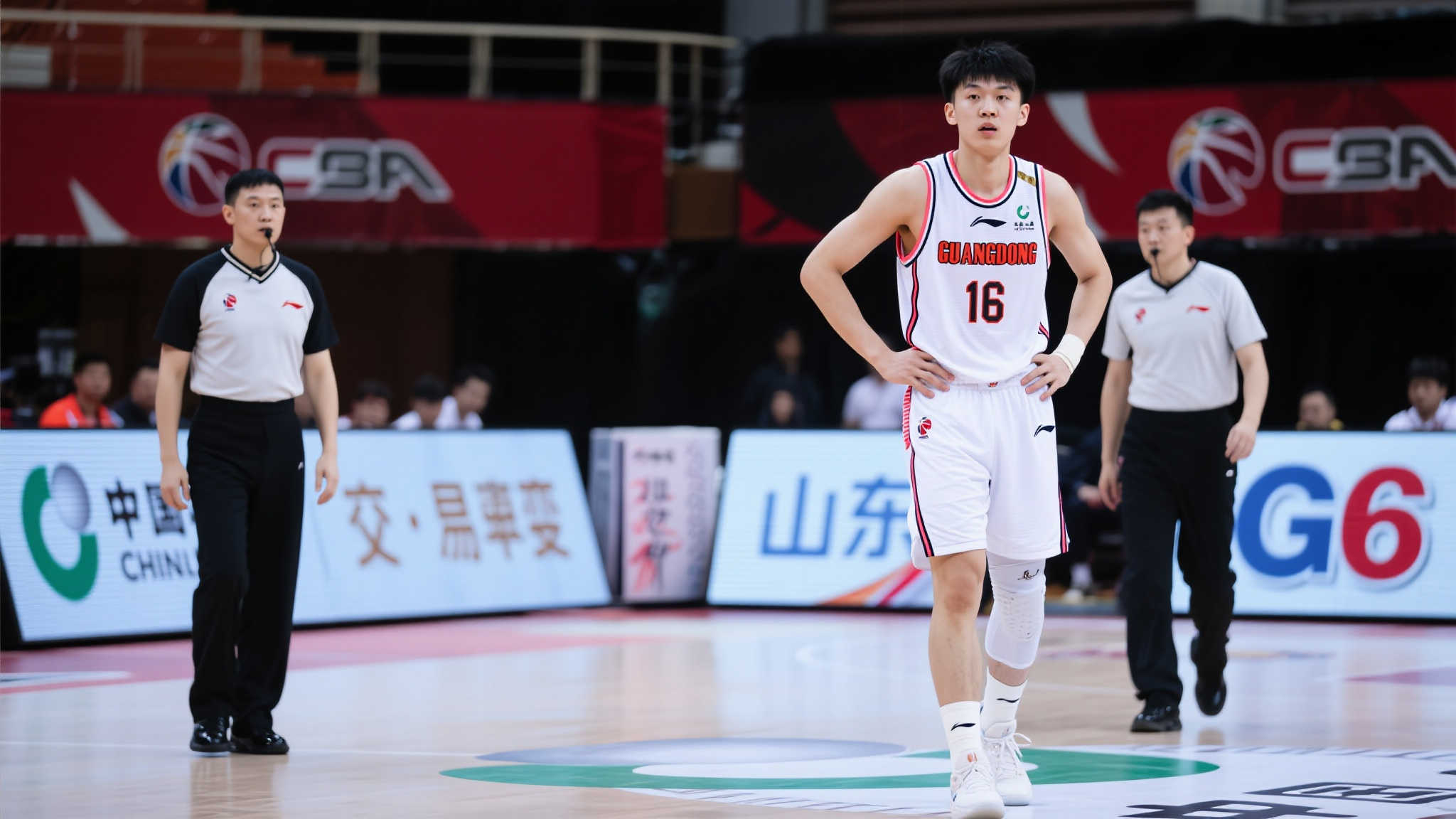 目前的阵容 目前的阵容